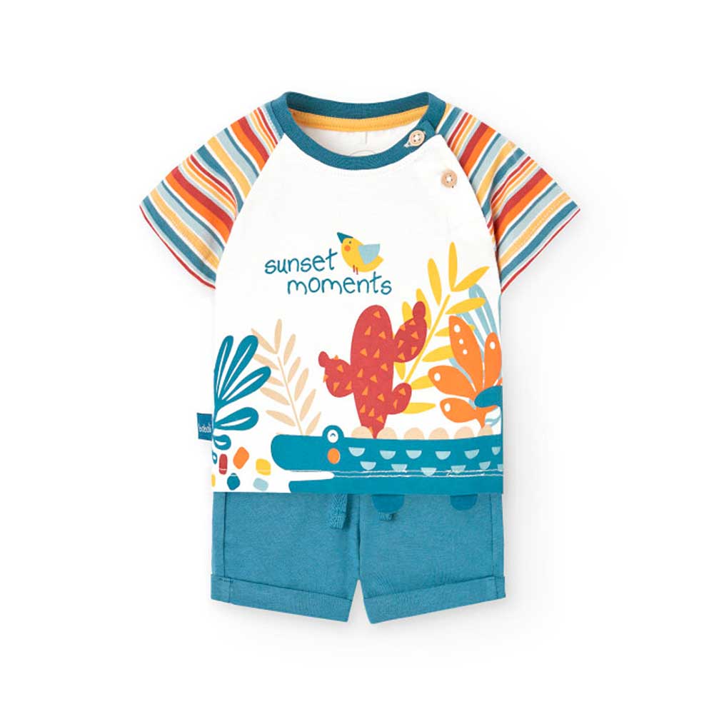 Complete two-piece set from the Children's Clothing Line Boboli, featuring a multicolored pattern...