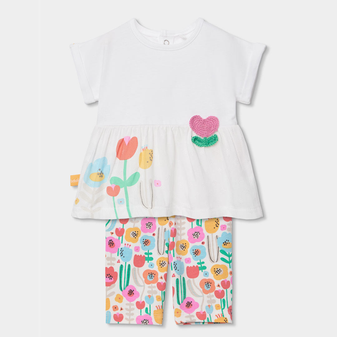 Complete two-piece set from the Girls' Clothing Line Boboli, consisting of a long-sleeve top and ...