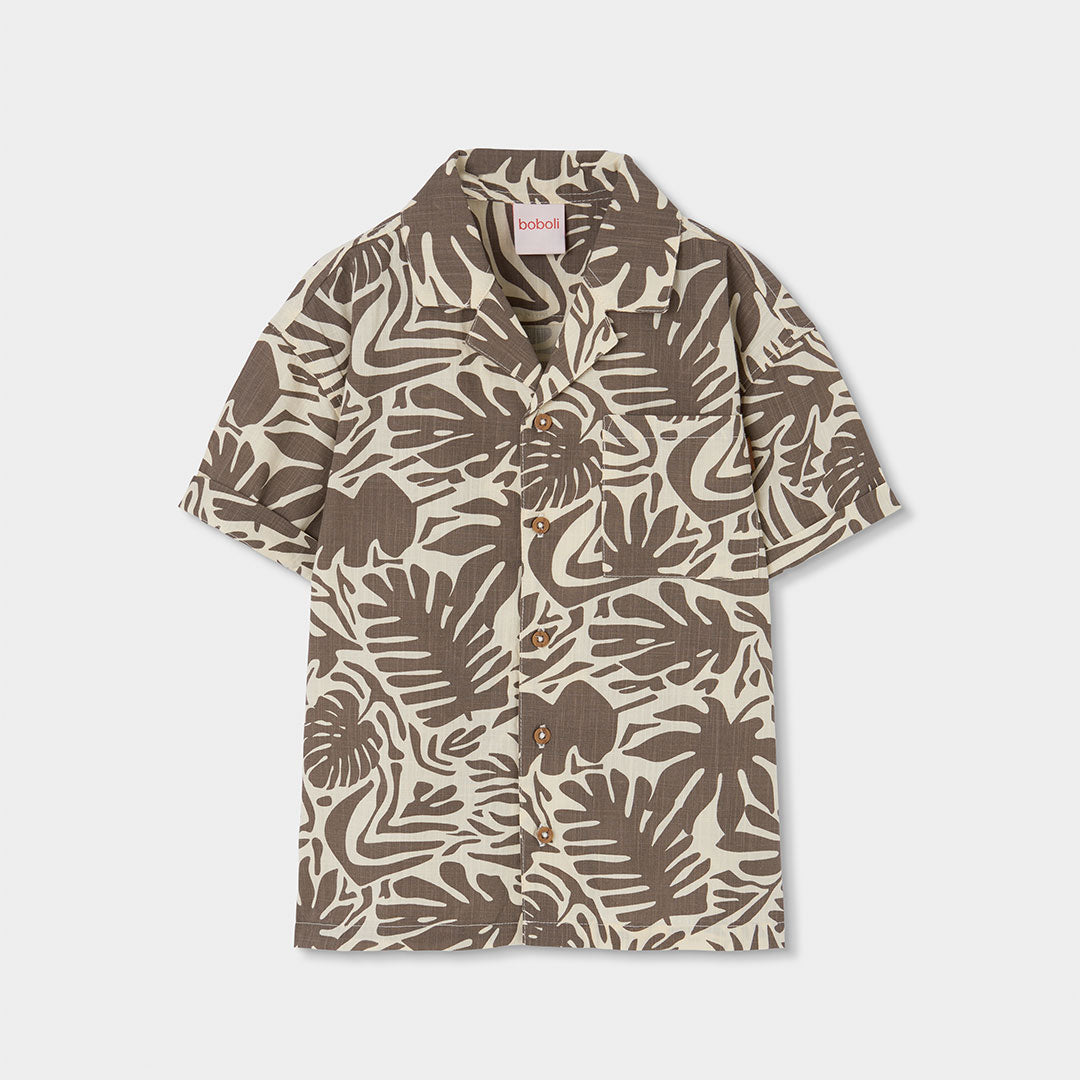 Short-sleeved shirt from the Children's Clothing Line Boboli, with a wide collar and Hawaiian pat...