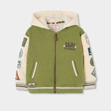 Felpa con cappuccio imbottita verde oliva con maniche bianche e patch colorate