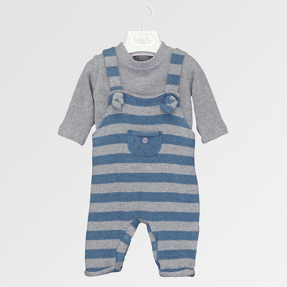 Composition: 68% Co 19% Acrylic 4% Vi 2% Ea 3% Pol 3% Polyam