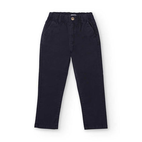 Pantaloni chino per bambini in color blu scuro, con tasche e vita elasticizzata.