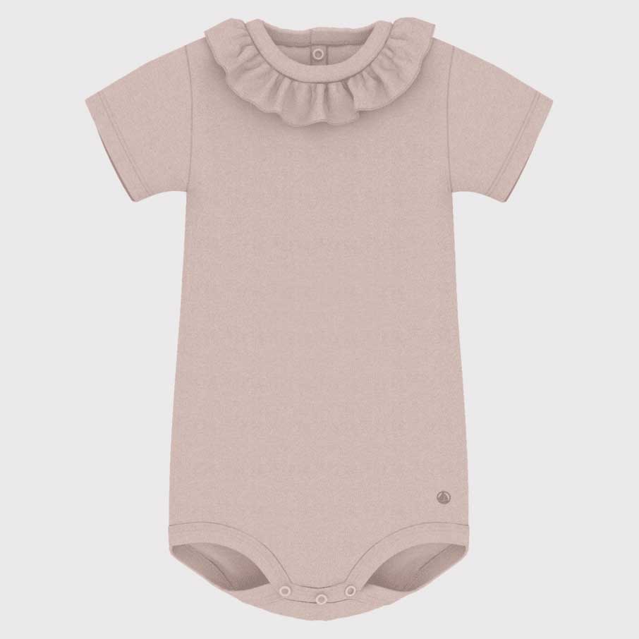 
Short-sleeved ribbed bodysuit from the Petit Bateau Girls' Clothing Line.
Opening with press stu...