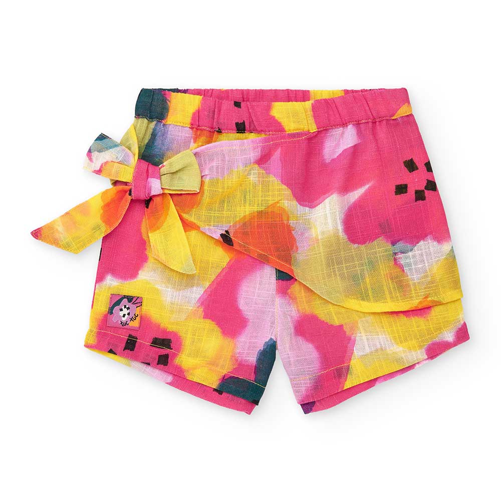 Tuc Tuc Girl's Clothing Line Shorts, with an elastic waistband and a bow on one side. All-over vi...