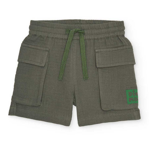 Bermuda verde con tasconi e laccetto in vita per bambino.
