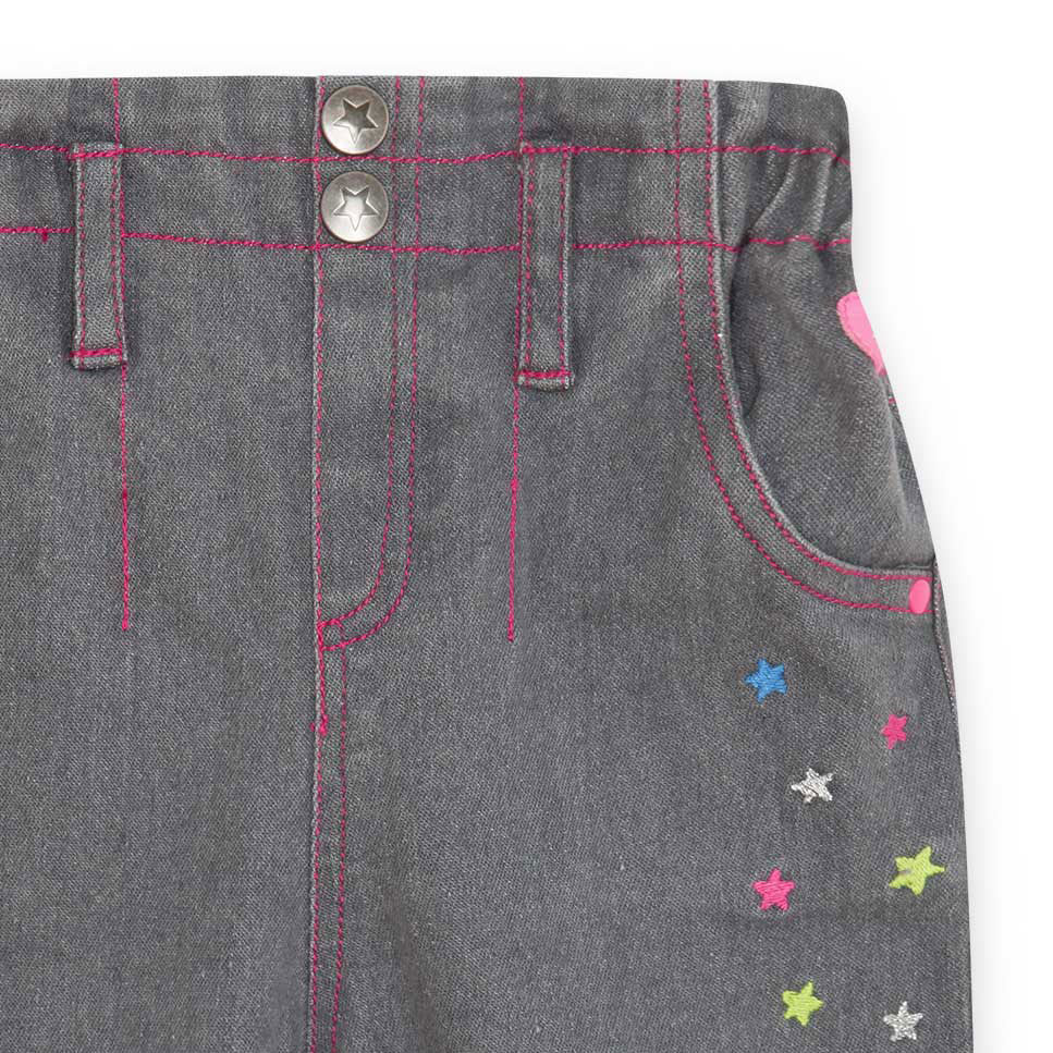 
Denim trousers from the Tuc Tuc Girl's Clothing Line, with a high waist and elasticated waist.

...