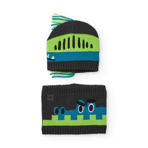 KNIT HAT AND SCARF