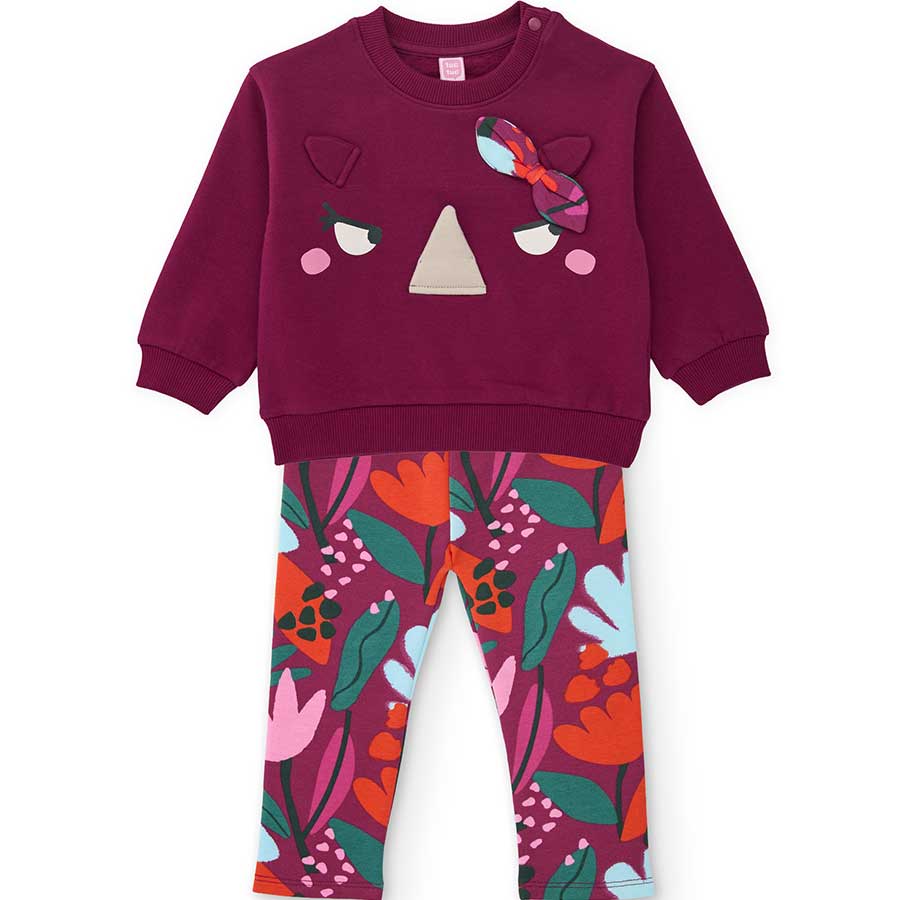 Questo set felpa e leggings è perfetto per accompagnare le tue piccole nelle giornate autunnali e...