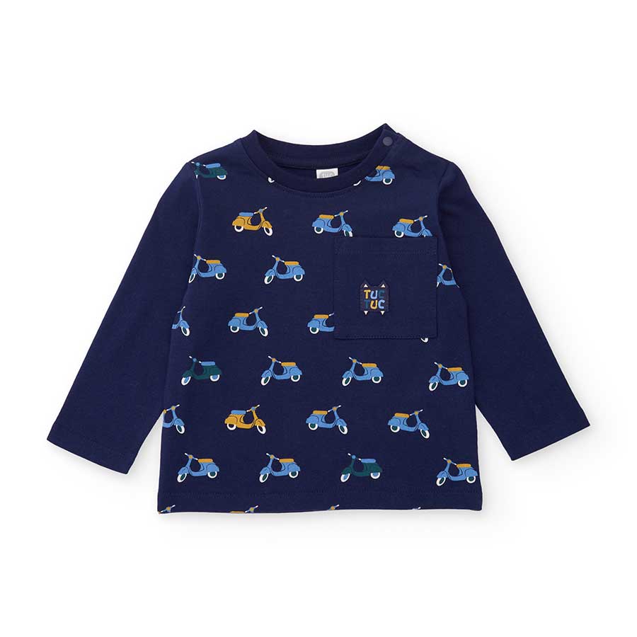 Scopri questa t-shirt a maniche lunghe perfetta per i mesi più freschi dell'autunno e inverno. Il...