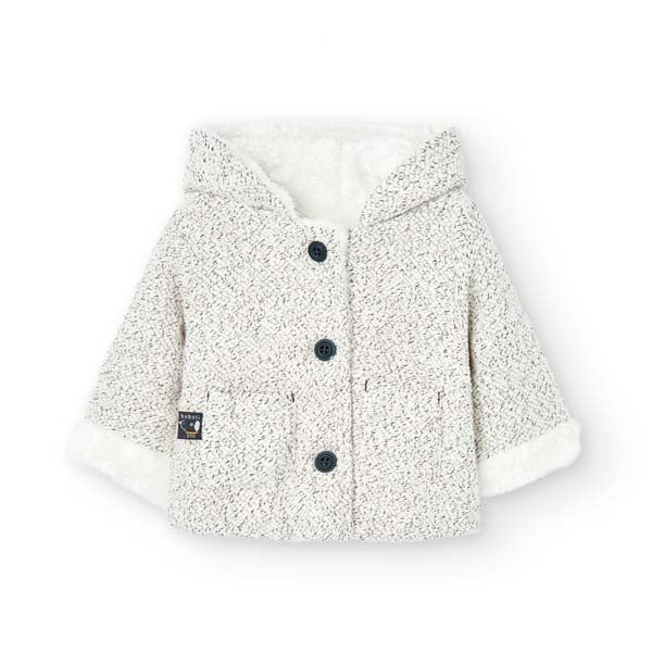 
Jacket from the Boboli children's clothing line, with hood and fur inside.

 

Composition: Ext:...