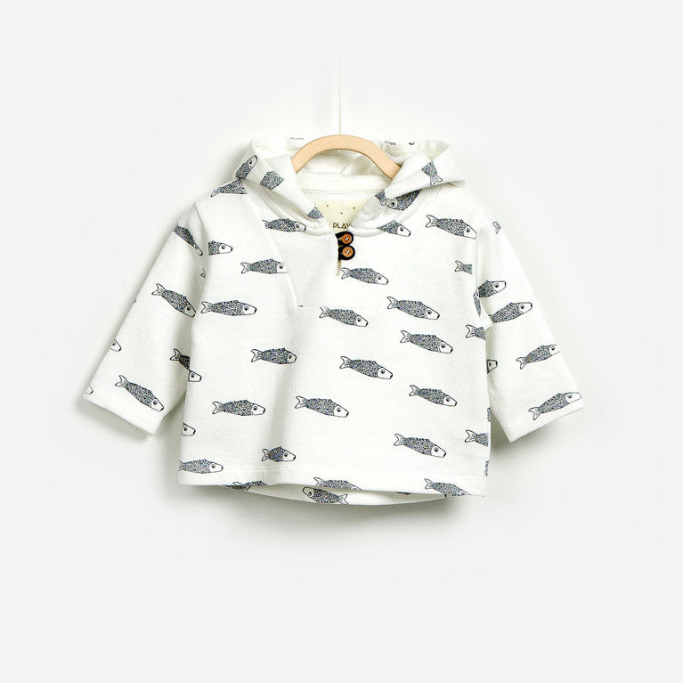 Sweatshirt from the Play Up children's clothing line. With hood and cute little wooden button.
Be...