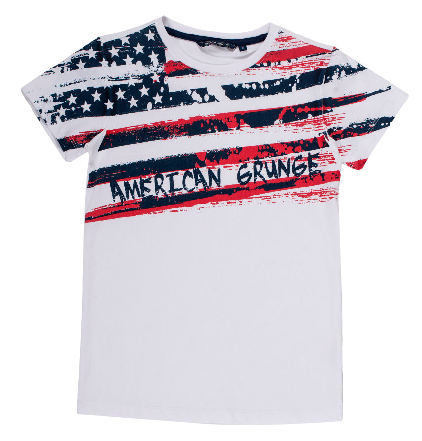 
  T-Shirt from the Silvian Heach Kids clothing line; short sleeve model,
  at the top particular...