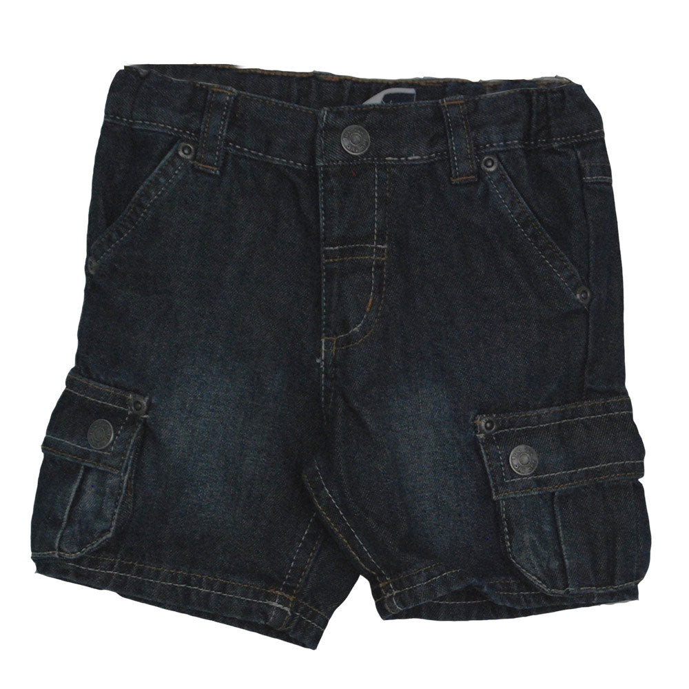 Denim shorts from the Tuc Tuc children's clothing line. Pockets on the sides. Semi elastic waistb...