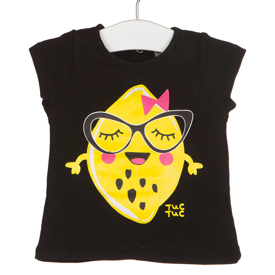 
  Nice T-shirt from the Tuc Tuc girl's clothing line, plain bottom
  and multicolor lemon print ...