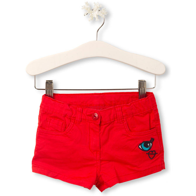
  Shorts from the Tuc Tuc girl's clothing line, with straight pattern and coloured embroidery
  ...