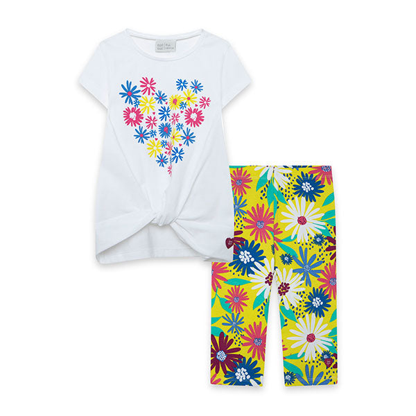 
  Two-piece suit from the Tuc Tuc Girls line, Ready to Bloom collection, composed
  of t-shirt w...
