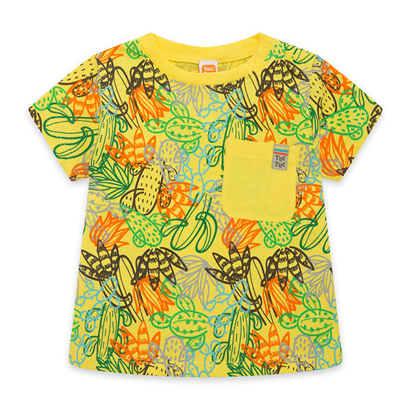 
  T-shirt from the tuc Tuc Childrenswear Line, Fancactus collection, with pocket
  on the front ...